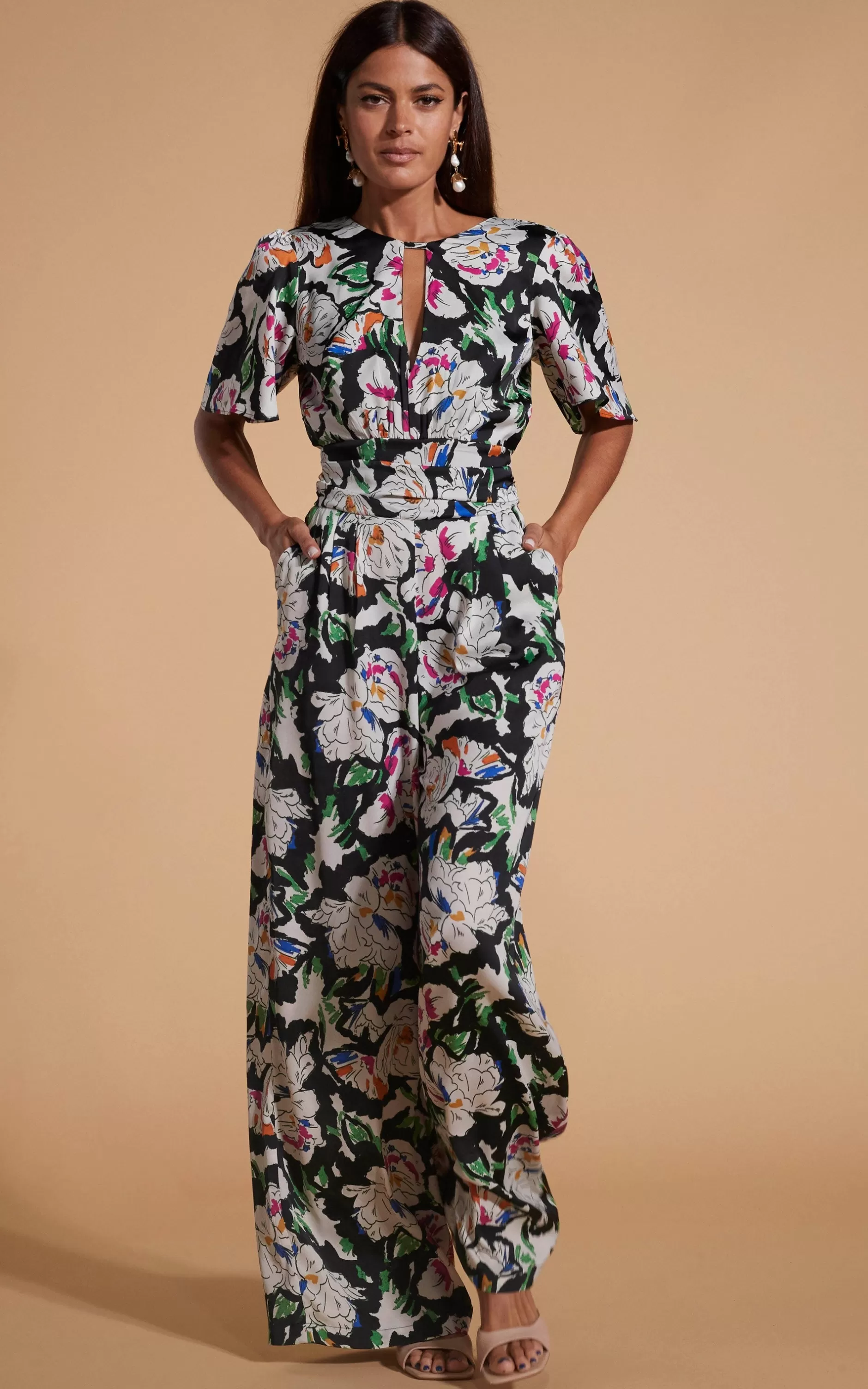 Dancing Leopard Savannah Jumpsuit In White On Black Floral>Women Jumpsuits